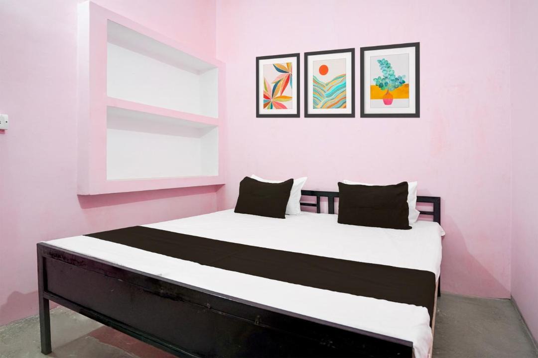 Photo of Bedroom in Karchana