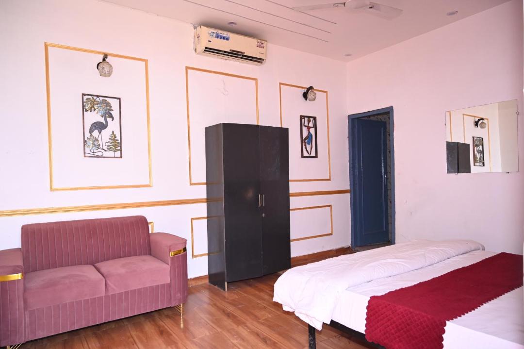 Photo of Others in Greater Noida