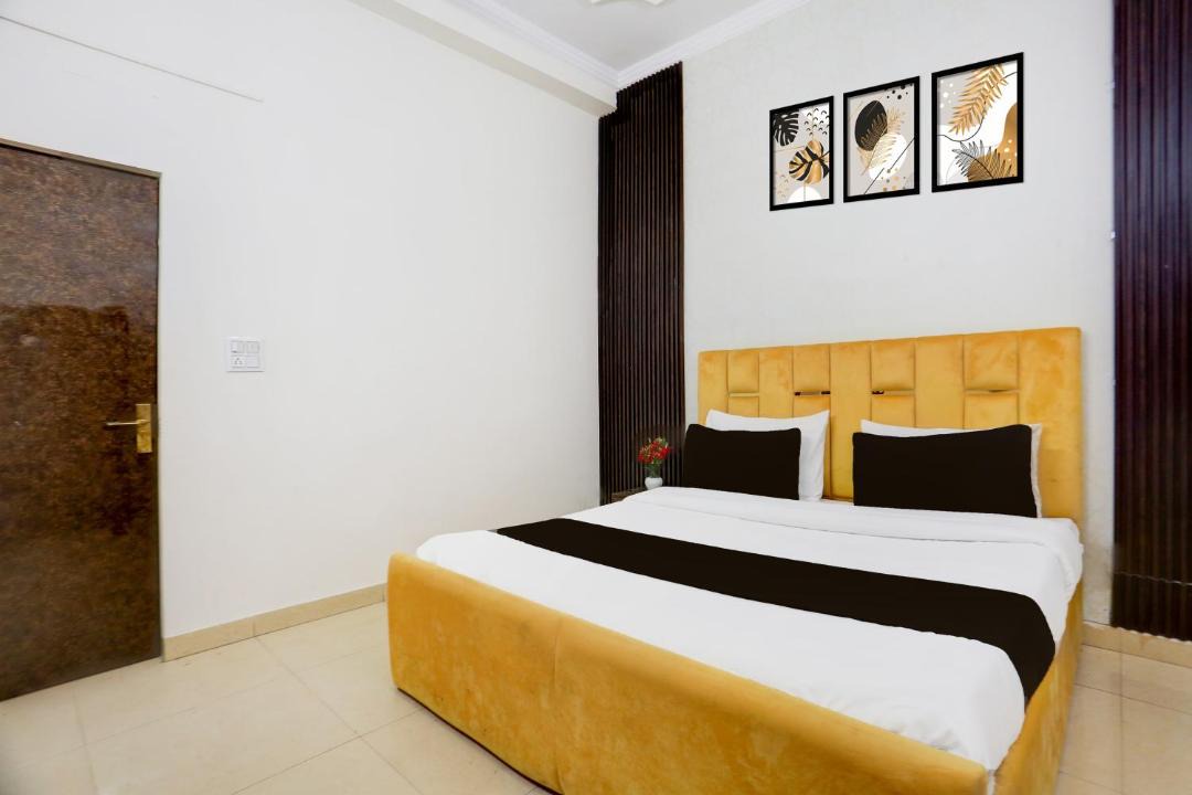 Photo of Bedroom in Sector 3