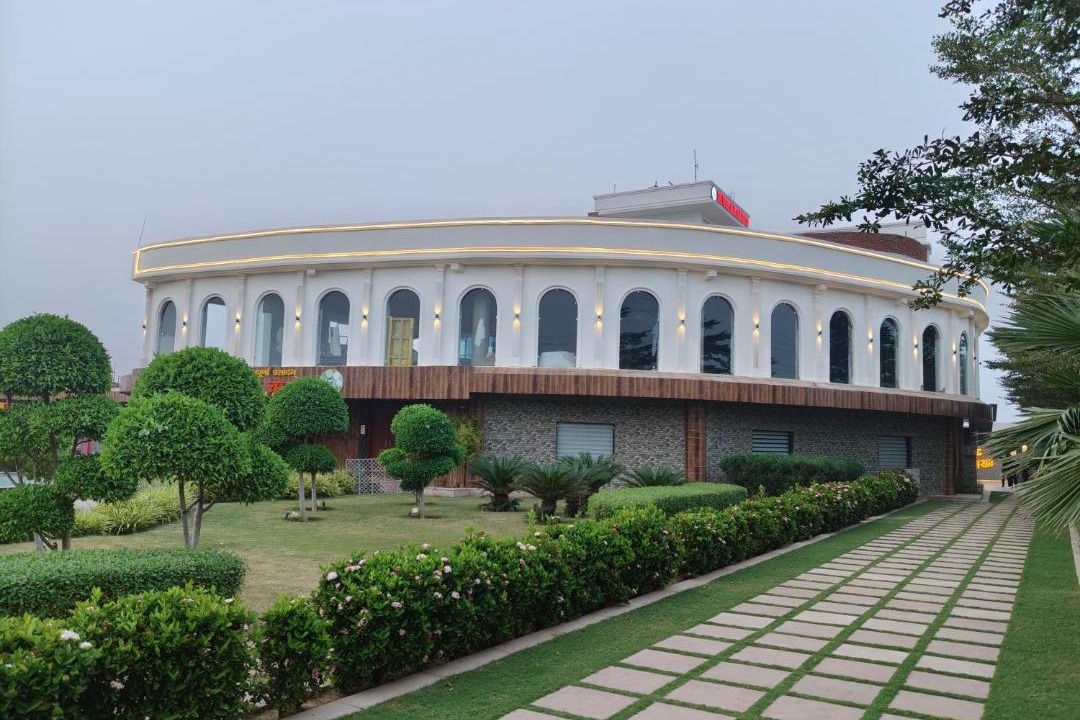 Photo of Others in Mirzapur