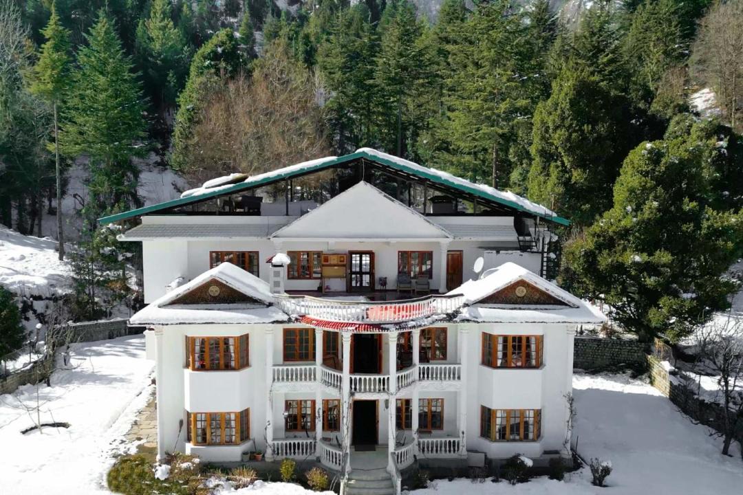Photo of Others in Old Manali