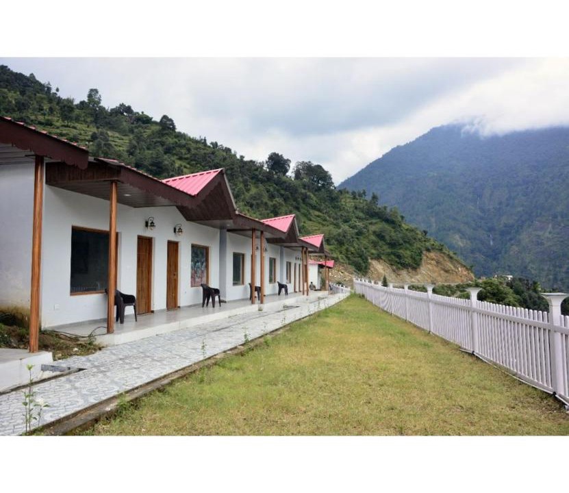 Photo of Buildings in Narainkoti