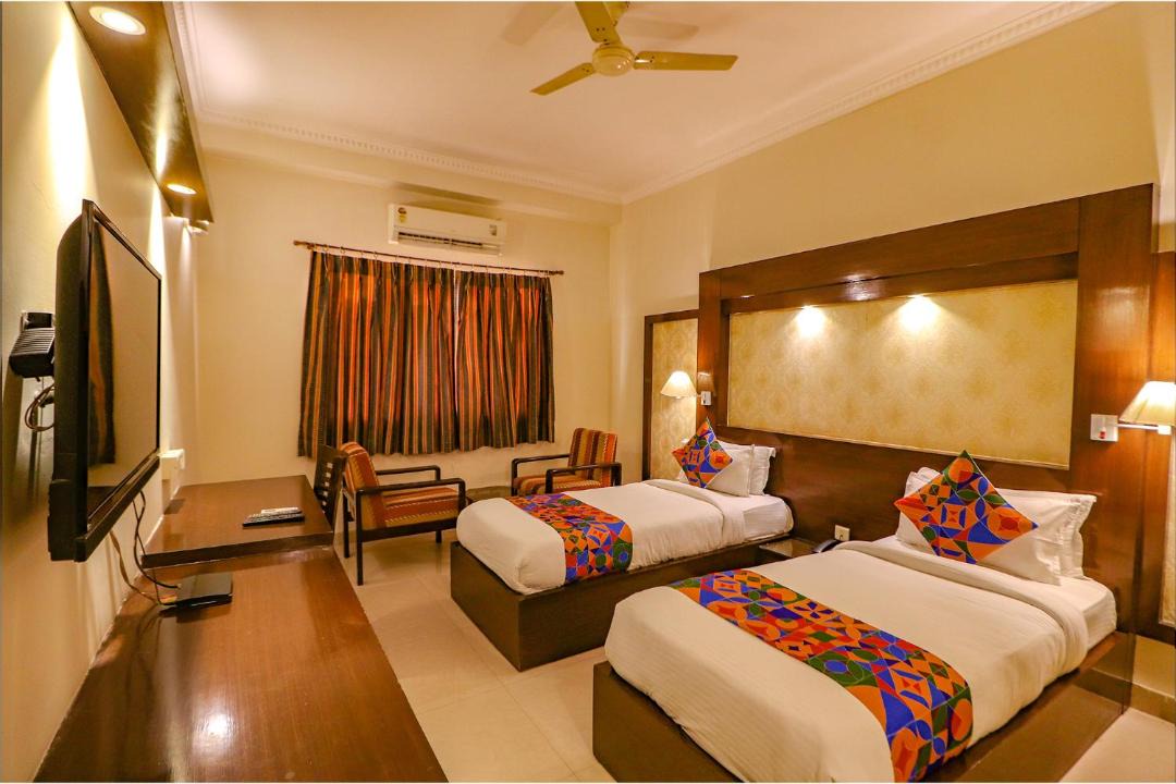 Photo of Bedroom in Taj Ganj