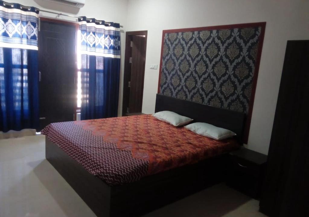 Photo of Bedroom in Bara Banki