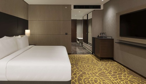 Executive Room, 1 King Bed, Bathtub