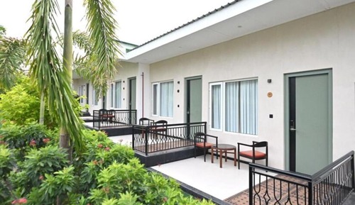 Garden View Room