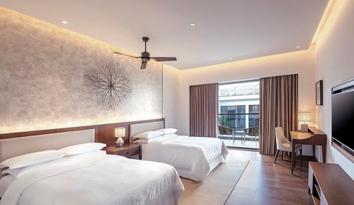 Room, 2 Queen Beds