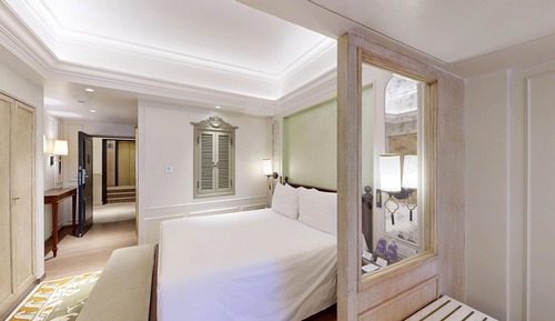Suite, 1 Bedroom, Valley View