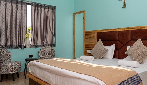 Deluxe Private Room Non Ac