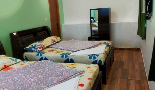 Twin Room, Balcony