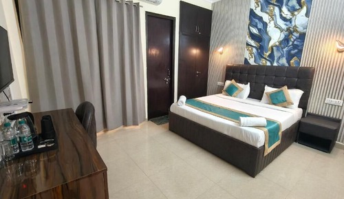 Apartment, City View