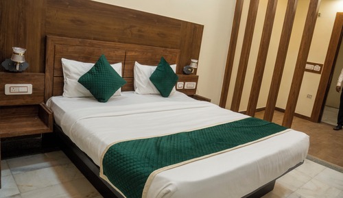 Deluxe Double Room, Balcony, City View