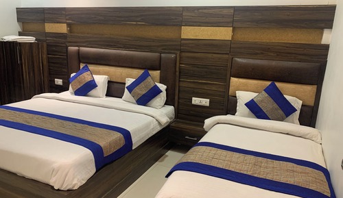 Luxury Triple Room