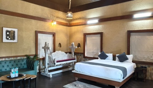 Deluxe Room, Balcony