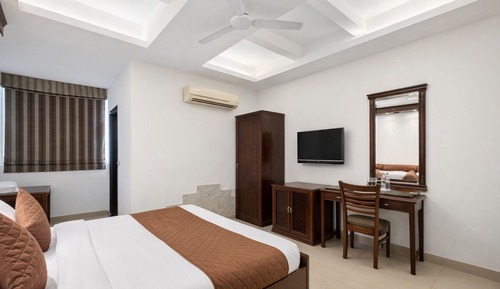 Deluxe Double Room, City View