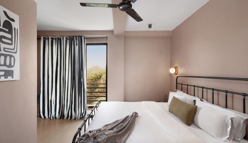 Superior Queen Room