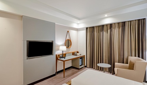 Superior Room, Smoking