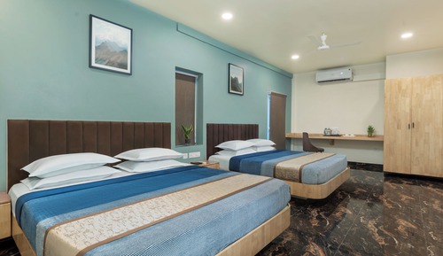 Premium Quadruple Room