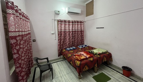 Standard Double Room, 1 Double Bed, City View (With Detached Washroom)