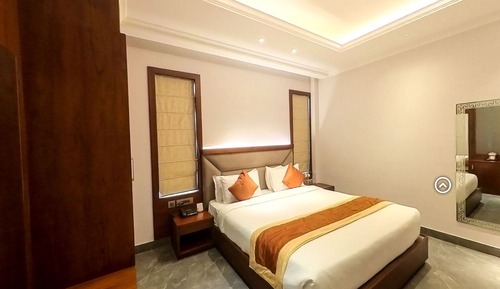 Premium Suite