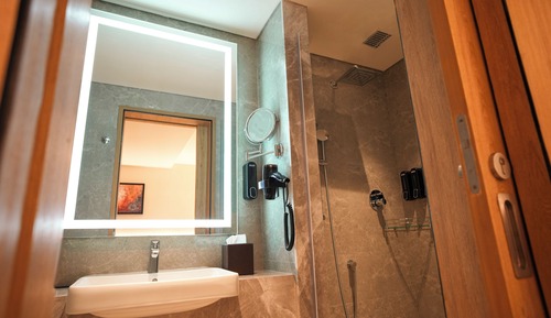 Day Use Room - 9 hour Transit Day Use only between time 0700hrs to 2100hrs.