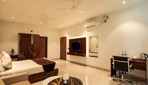 Premier Room
