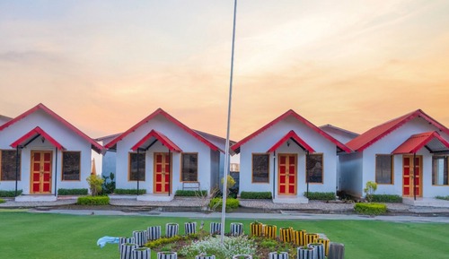 Deluxe Cottage
