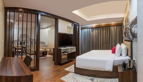 Standard Suite