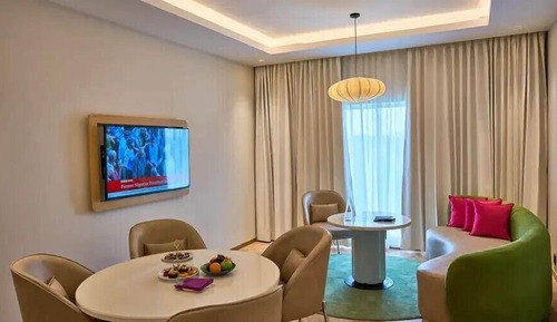 Golf View Suite