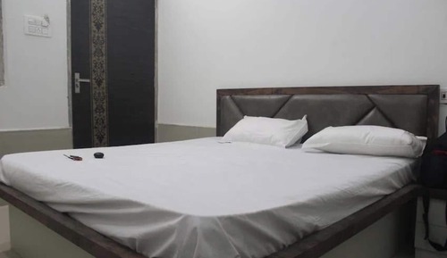 Deluxe Double Room, City View
