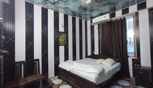 Design Double Room, City View