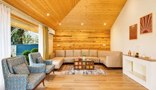 Superior Cottage