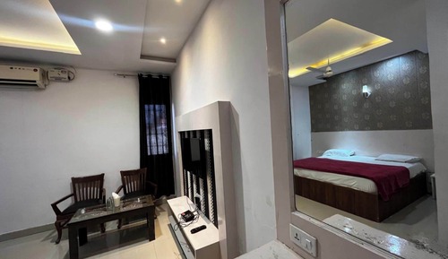 Deluxe Double Room, City View