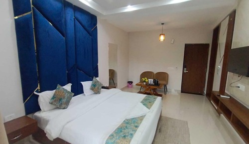 Superior Double Room, Balcony