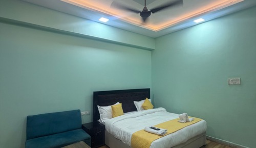 Deluxe Room, City View