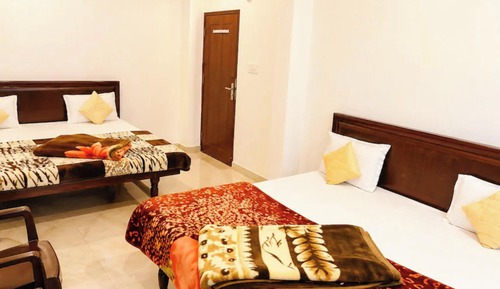Deluxe Quadruple Room