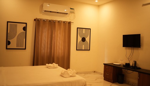 Classic Double Room, Garden View