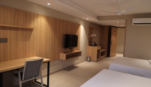 Luxury Room, Garden View