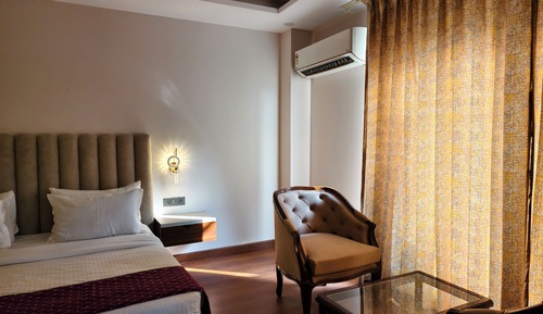 Luxury Room, Balcony, City View