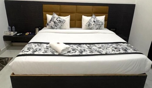 Basic Double or Twin Room