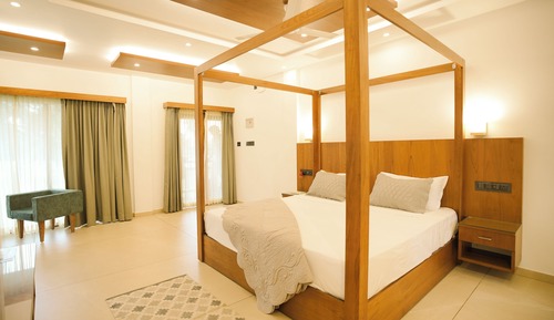 Palm Grove Deluxe Garden View Room