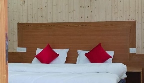 Deluxe Double Room, City View