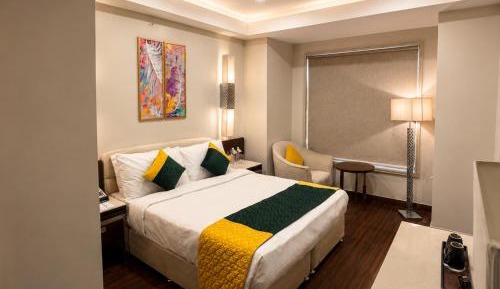 Standard King Room
