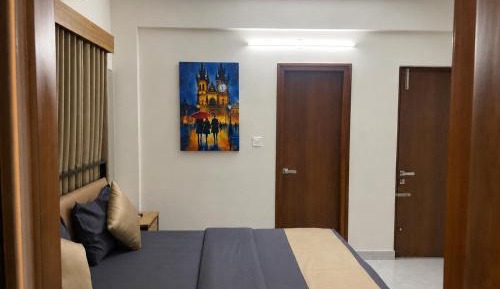 Three-Bedroom Deluxe Apartment