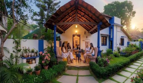 Villa with Garden View