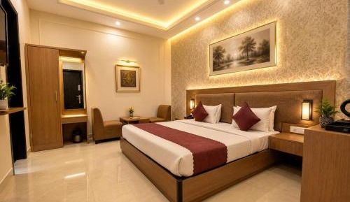 Standard King Room