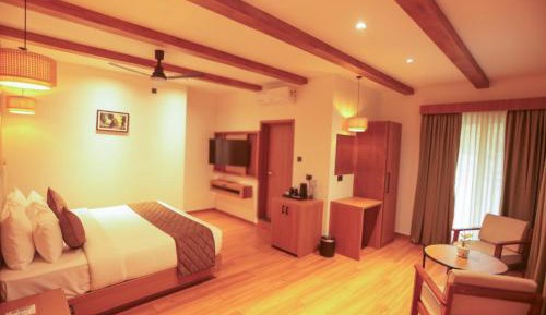 King Room with Balcony