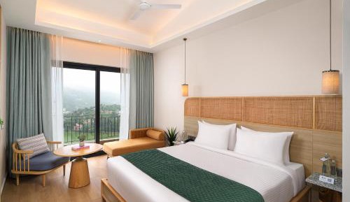 King Room with Lake View
