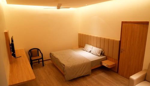 Superior King Room
