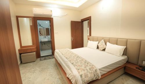 Suite with Balcony